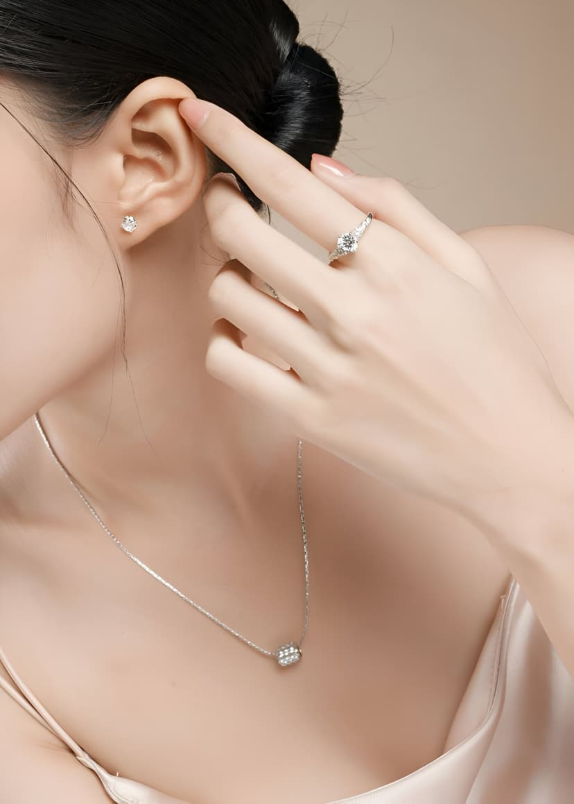Women showing Nerrii jewellery ring